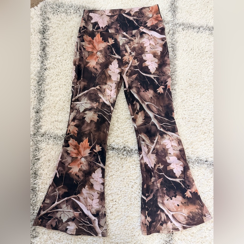 Camo Flared Pants Stretch